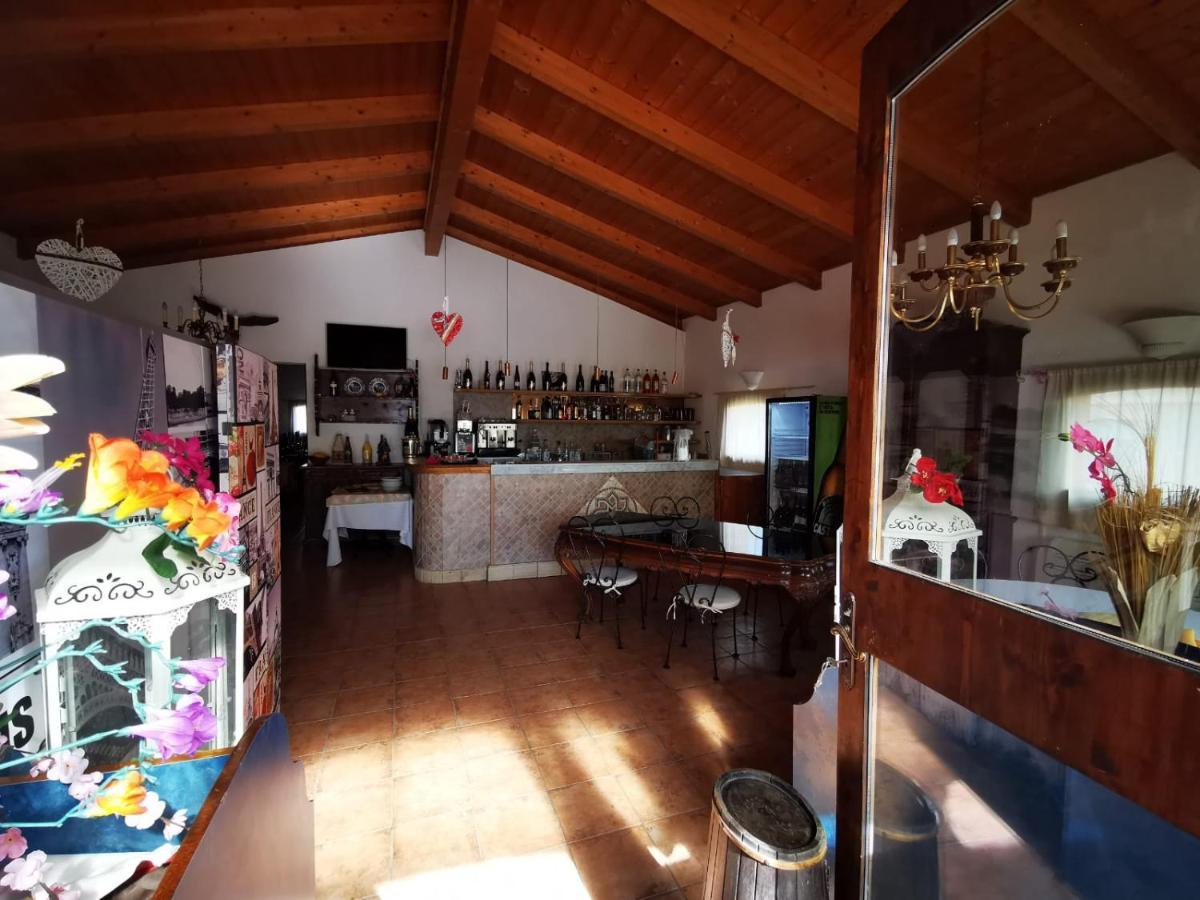 Agriturismo La Brezza Castelnovo di Sotto Luaran gambar
