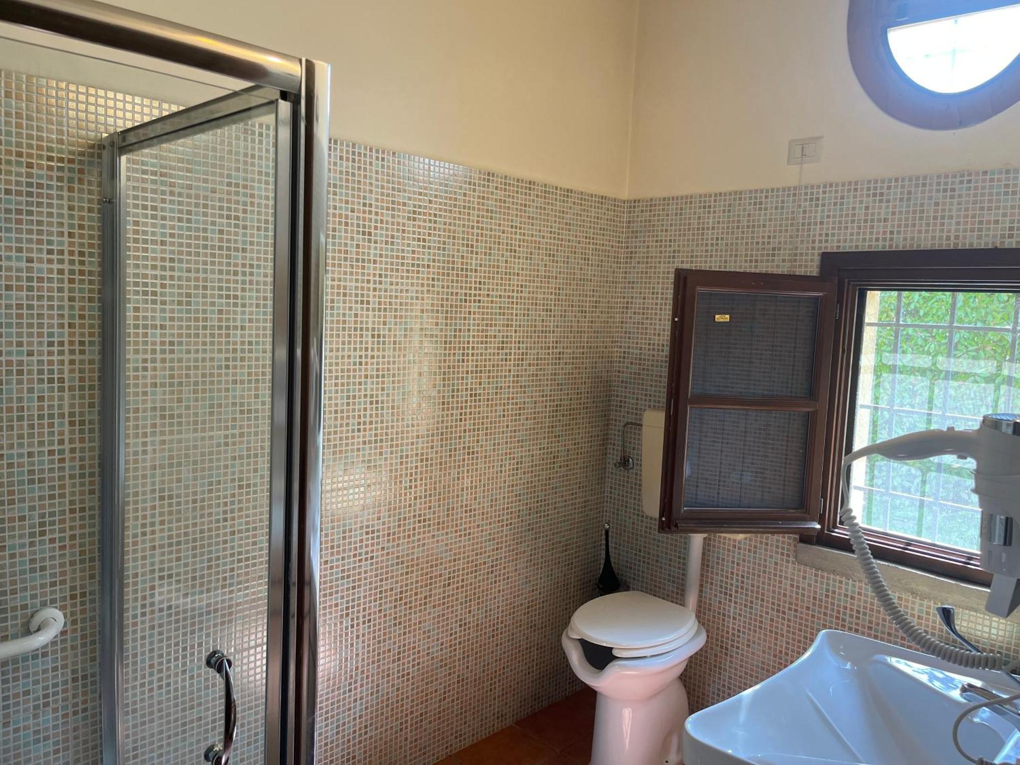 Agriturismo La Brezza Castelnovo di Sotto Luaran gambar