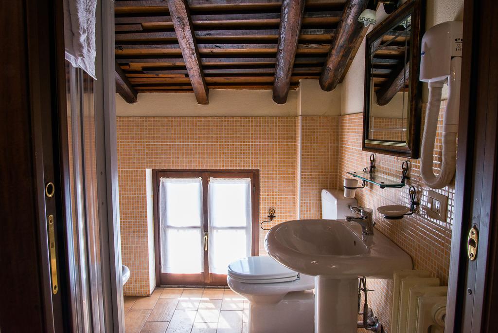 Agriturismo La Brezza Castelnovo di Sotto Bilik gambar